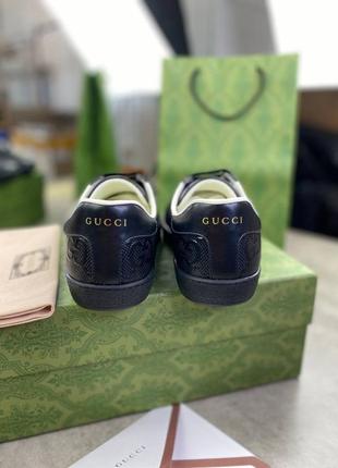 Кроссовки gucci ace с тиснением gg черные ob3856 фото