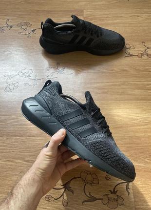 Кросівки adidas swift run 22