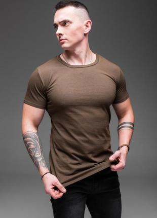 Чоловіча футболка базова casual