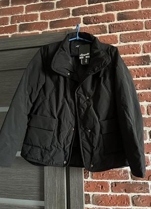 Куртка вітровка чорна нова