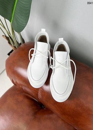 Білі демісезонні черевики з натуральної шкіри4 фото