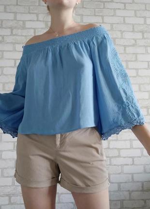 Шикарная блуза с открытыми плечами