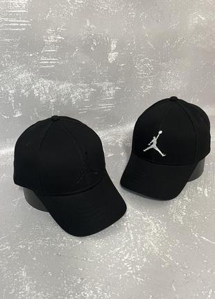 Чорна кепка з вишивкою jordan (джордан)