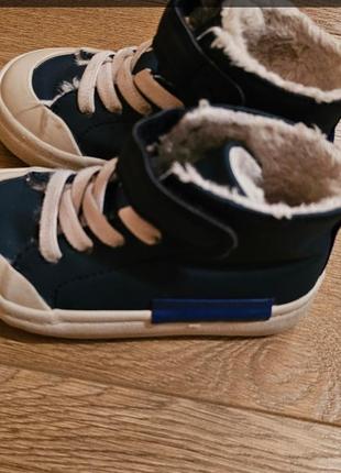 Кети на хлопчика весняні.