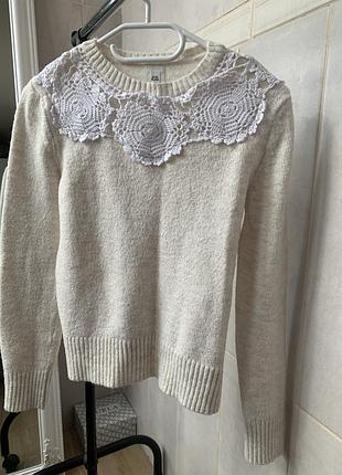 Светр з вишитим коміром river island 3