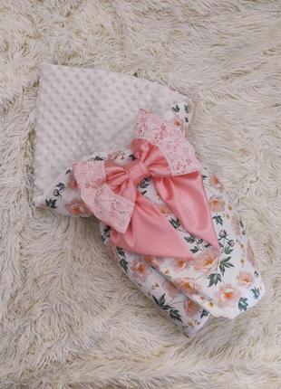 Теплый плюшевый конверт - одеяло для новорожденных девочек на выписку, белый с розовым3 фото