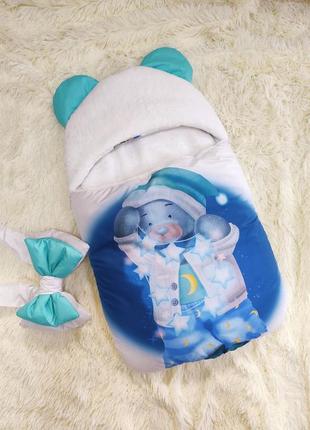 Спальник конверт для новорожденных, белый с синим принт мишка