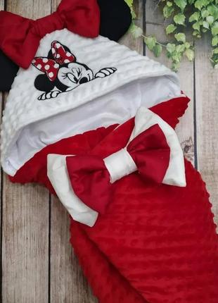 Зимний конверт одеяло на выписку для девочки микки, плюшевый с вышивкой, красный1 фото