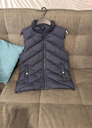 Новай стеганный жилет