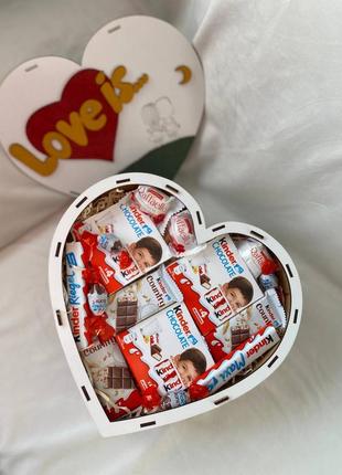 Подарунковий бокс/бокс love is серце/ подарунок зі солодащами🌹
