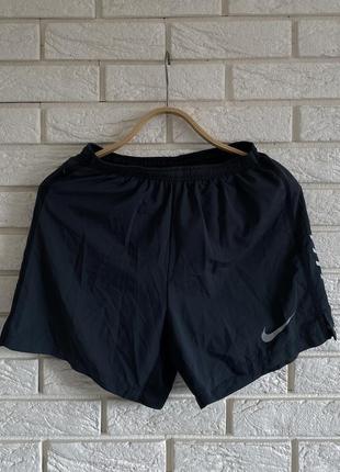 Спортивные шорты nike running