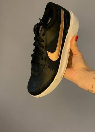 Кросівки nike