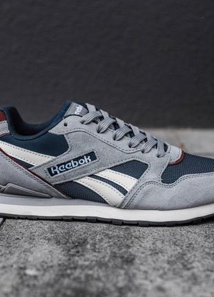 Демісезонні сірі кросівки reebok classic