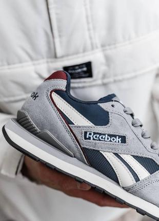 Демісезонні сірі кросівки reebok classic8 фото