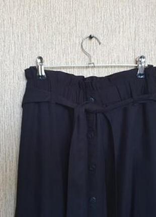 Стильная юбка на пуговицах с высокой посадкой, поясочком на талии, боковыми карманами only3 фото