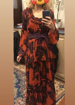 Очень красивое платье италия