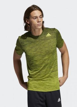 Футболка для фітнесу gradient tech від adidas на 11-12 років зріст 150 см