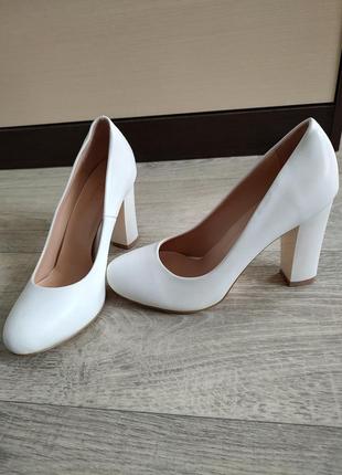 Туфлі4 фото