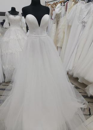 Весільна сукня зі зйомними рукавами4 фото