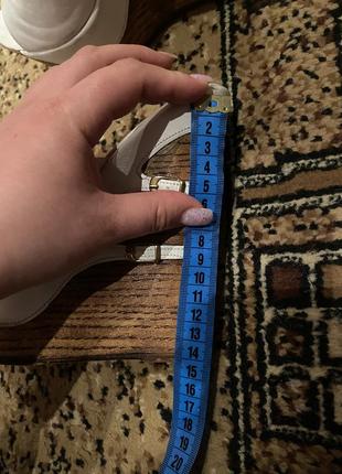 Familiare босоніжки шльопанці