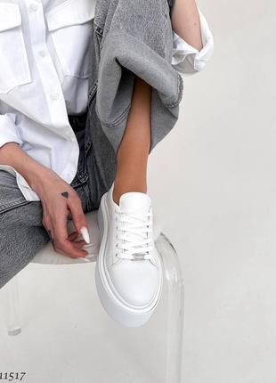 Кеди кросівки білі натуральна шкіра шкіряні на високій підошві платформі танкетці масивній