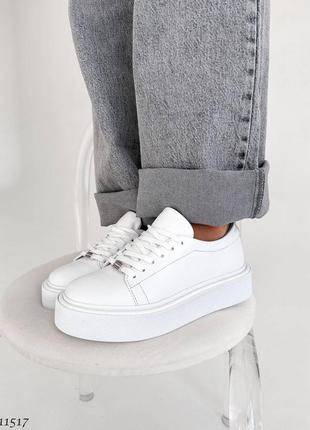 Кеди кросівки білі натуральна шкіра шкіряні на високій підошві платформі танкетці масивній