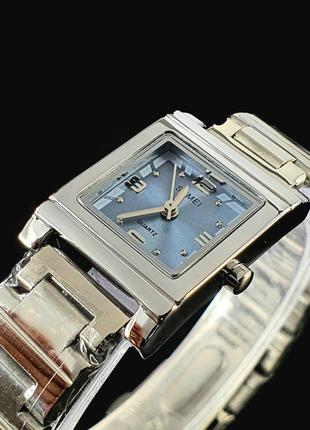Женские классические наручные часы с металлическим браслетом skmei 1388 sibu2 фото
