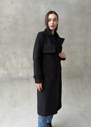 Демисезонное приталенное черное двубортное женское кашемировое пальто длинною 105 см с патами