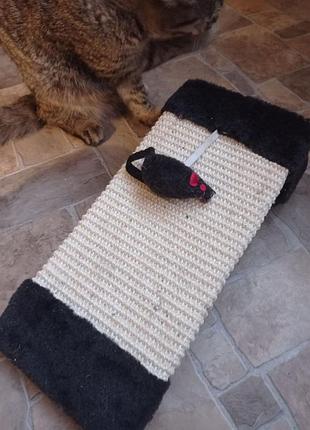 Дряпка trixie з іграшкою (нова)