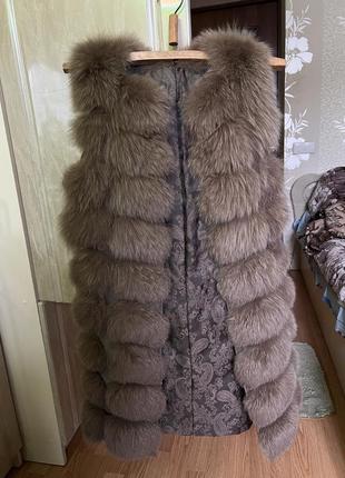 Мехова жилетка