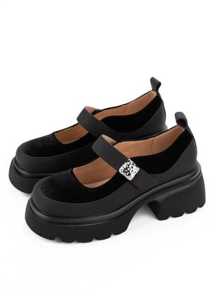 Черные женские туфли на платформе