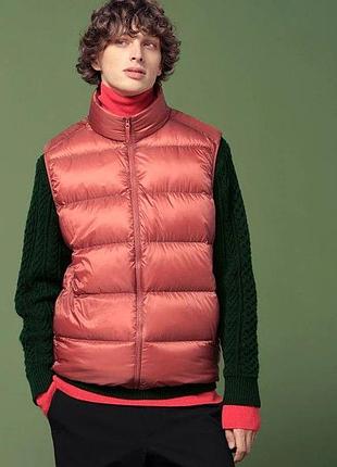 Жилет ultra ligh uniqlo