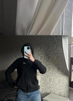 Зіпка nike