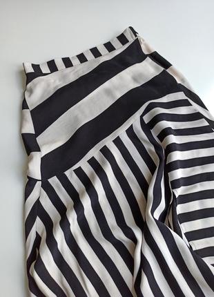 Красивая стильная комбинированная асимметричная юбка миди в полоску 100% вискоза6 фото