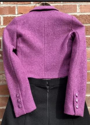 Стильнтй вкорочений піджак жакет шикарного кольору фуксія2 фото