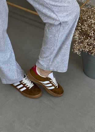 Кеди жіночі adidas gazelle x gucci caramel3 фото