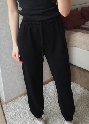 Джогери bershka