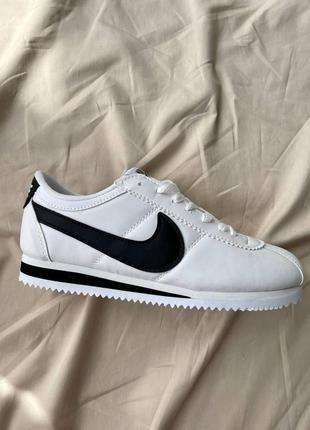 Женские кроссовки nike cortez10 фото