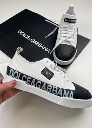 Кросівки в стилі dolce&gabbana
