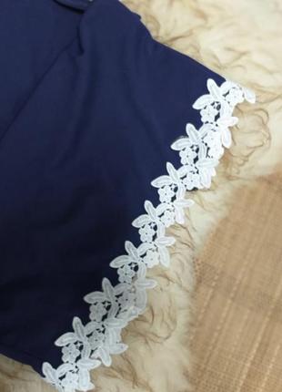 Сукня міді по фігурі з контрастною обробкою мереживом9 фото