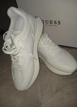 Кросівки guess1 фото