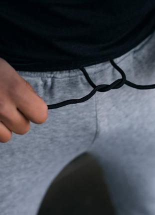 Стильные трикотажные спортивные мужские штаны удобные на каждый день серого цвета | спортивные трикотажные7 фото