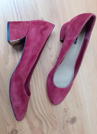 Tahari туфлі взуття великих розмірів із сша, 27 див.