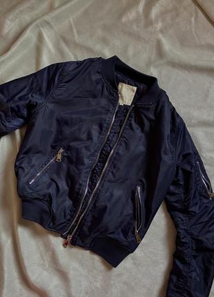 Темно-синій бомбер