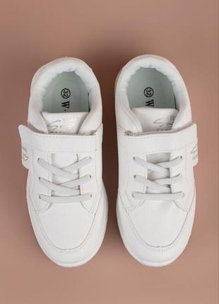 Білі кросівки для дівчаток6 фото