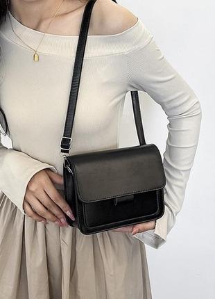 Дефект! женская классическая сумка кросс-боди через плечо на тонком ремешке черная6 фото