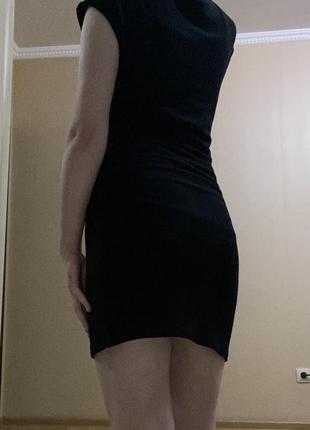 Чорна мила сукня2 фото