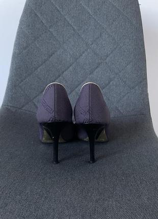 Туфлі versace 😍(версаче )6 фото