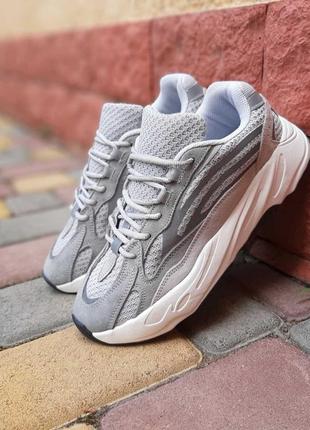 Чоловічі кросівки adidas yeezy boost 700 grey адідас ізі буст сірого кольору