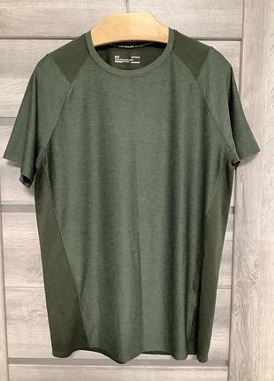 Футболка чоловіча